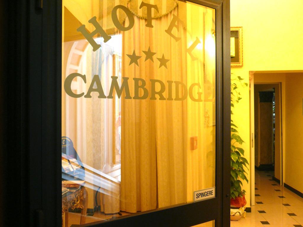 Cambridge Hotel Рим Екстериор снимка